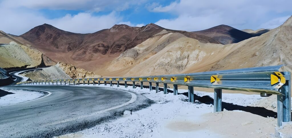 W Beam Crash Barrier Manufacturer in Mumbai